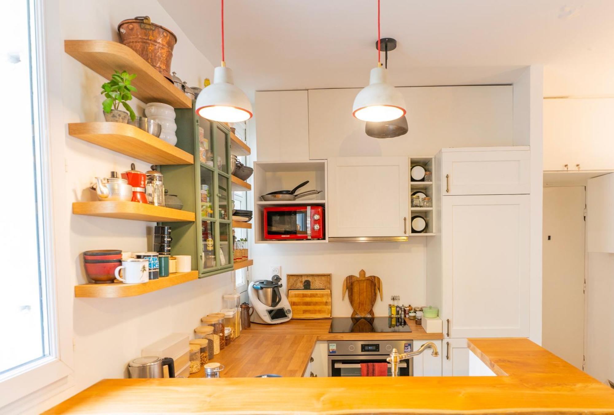 Urban Retreat In Historic Quarter Appartement Parijs